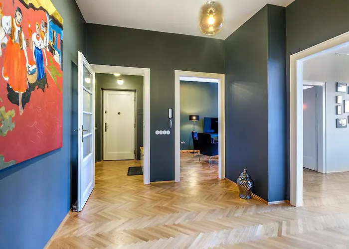 Tyzenhauz Grand s